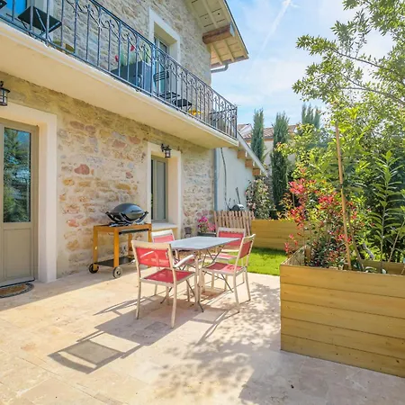 Charmante Maison Avec Piscine Proche Lyon *