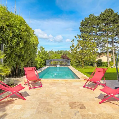 Charmante Maison Avec Piscine Proche Lyon Semesterbostad *